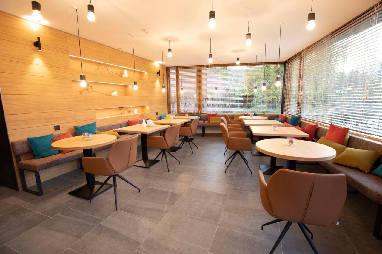 B-Lodge Boutique Hotel Louvain-la-Neuve Dış mekan fotoğraf