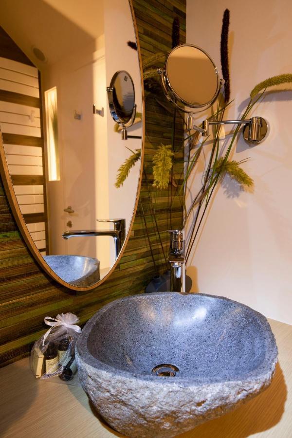 B-Lodge Boutique Hotel Louvain-la-Neuve Dış mekan fotoğraf