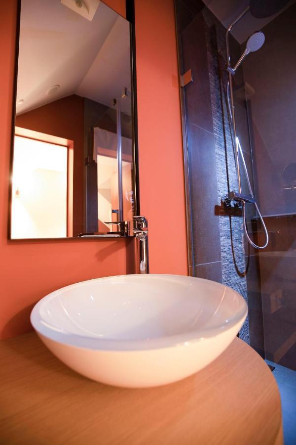 B-Lodge Boutique Hotel Louvain-la-Neuve Dış mekan fotoğraf